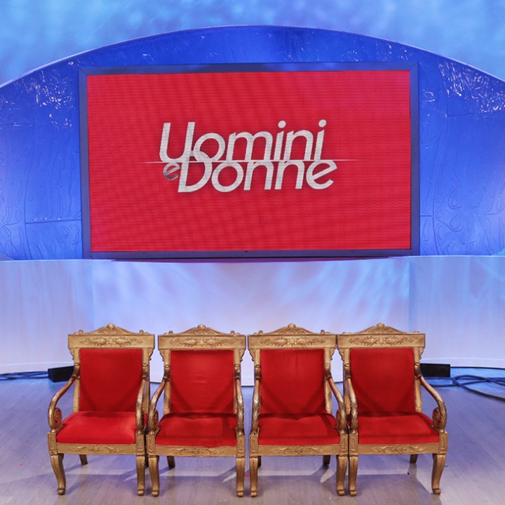 La redazione di Uomini e Donne ti viene incontro