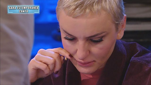 Le Lacrime Di Arisa Novembre Amici Clip Witty Tv