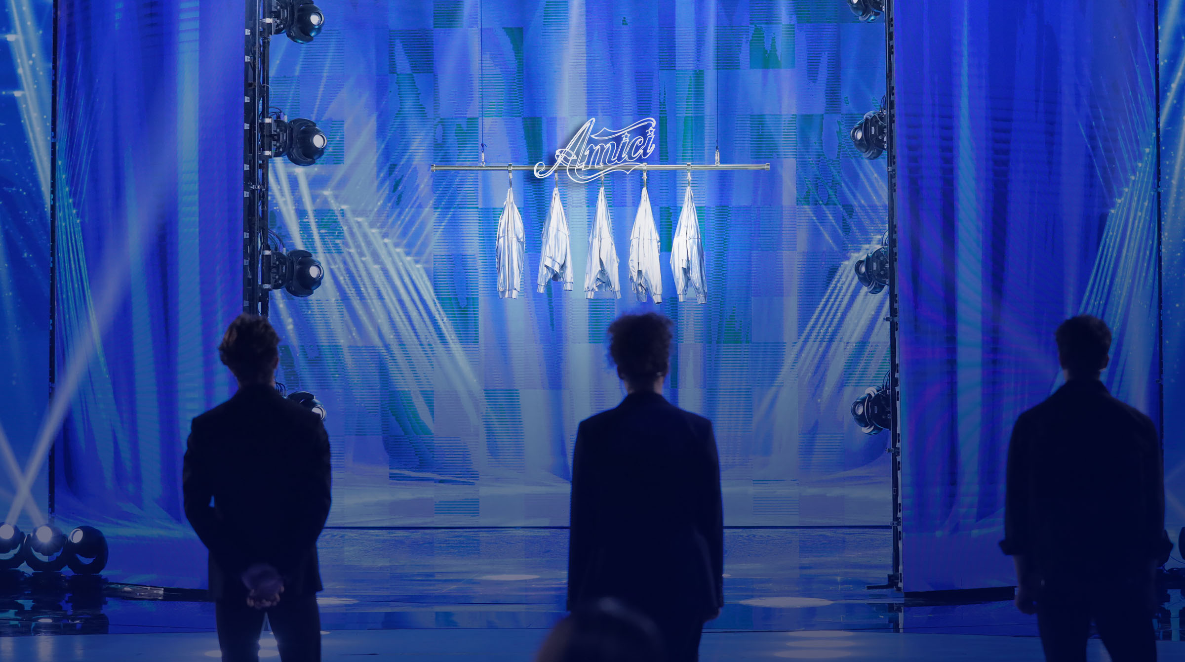 Amici puntate, video e interviste Witty